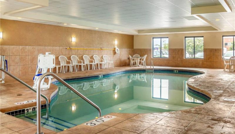 Basen - Sleep Inn & Suites Milwaukee Airport
