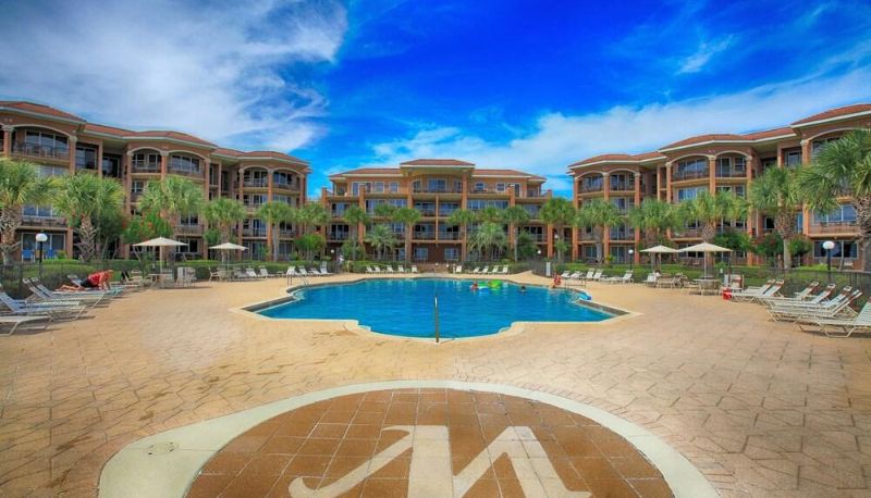 Hotel outdoor area - Mediterranea by Panhandle Getaways