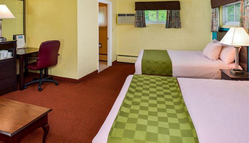 Room - Rodeway Inn Orleans - Cape Cod
