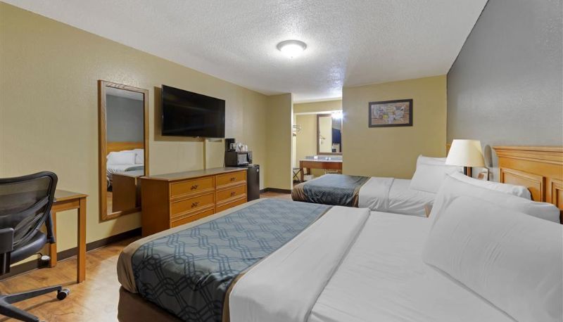 Habitación - Econo Lodge Pryor
