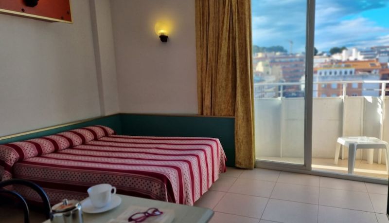 Daire - Apartaments Lloret Sun