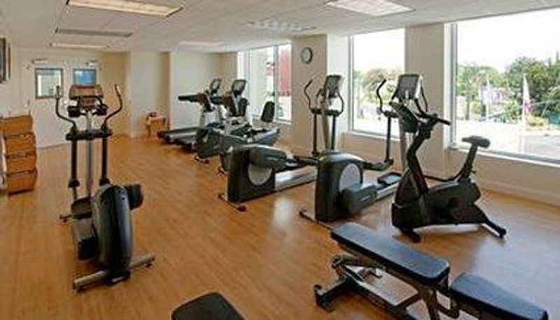 Wellnessbereich - University Plaza Waterfront Hotel