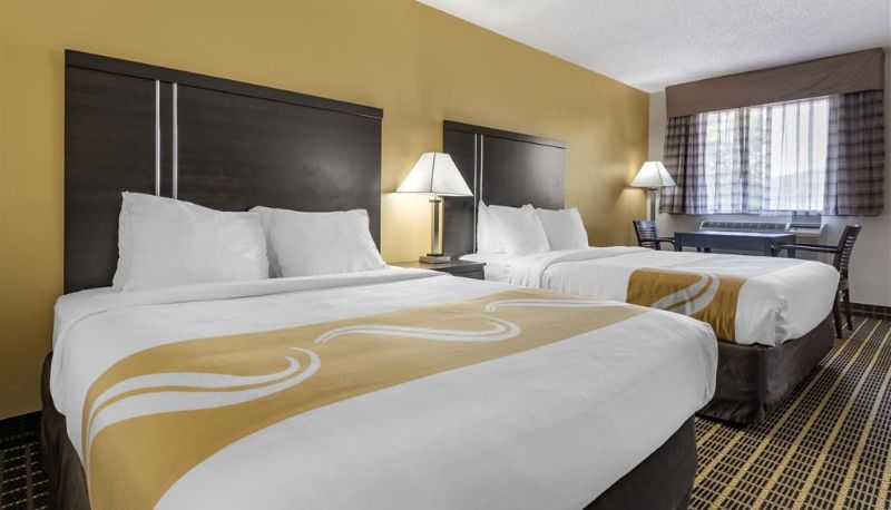 Pokój - Quality Inn & Suites Warren