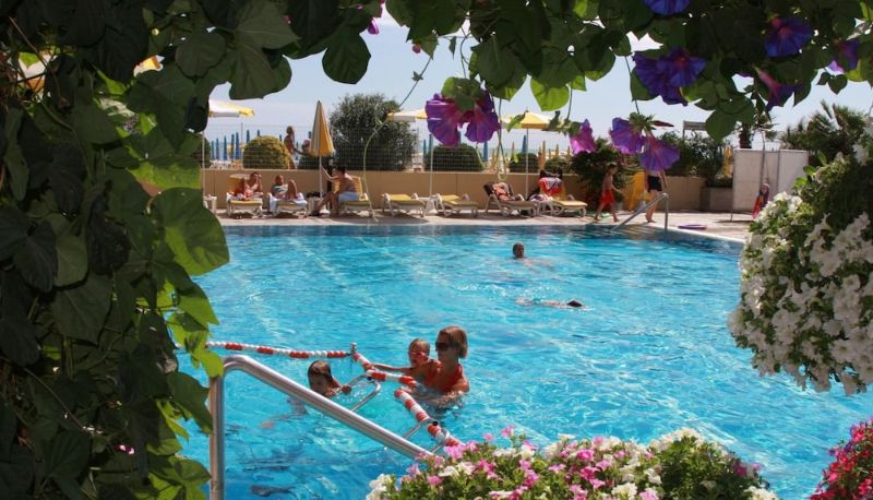 Basen - Hotel Sirenetta