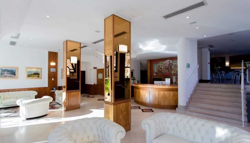 Hall - Hotel Norden Palace
