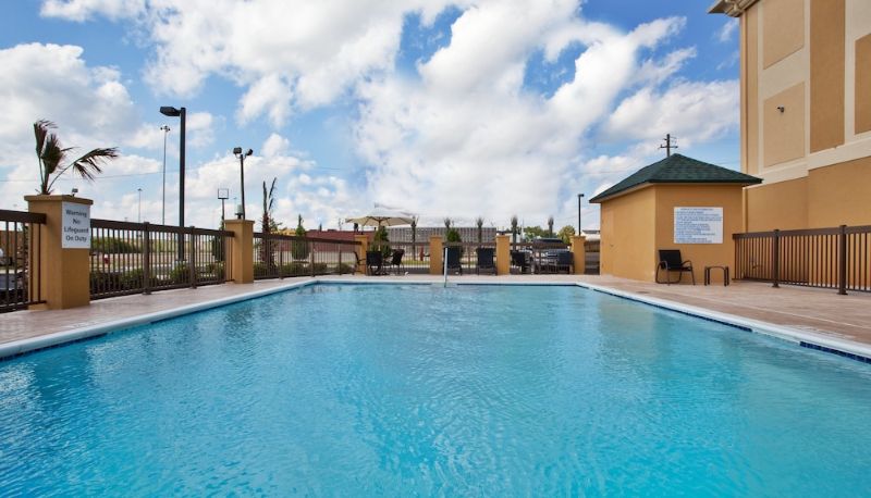 Piscina - Holiday Inn Express & Suites CORDELE NORTH by IHG