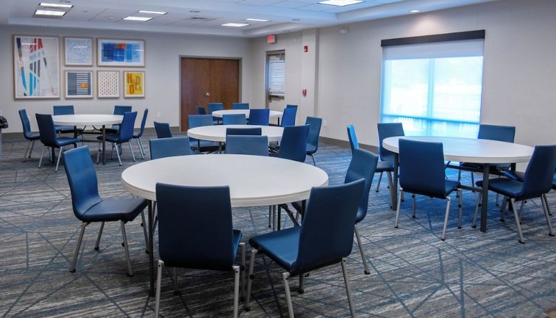 Sala de reuniones - Holiday Inn Express PEMBROKE by IHG