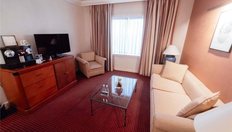 Kamer - Pullman Bucharest World Trade Center