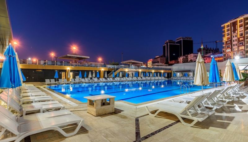 Piscina - Aydınoğlu Accommodation