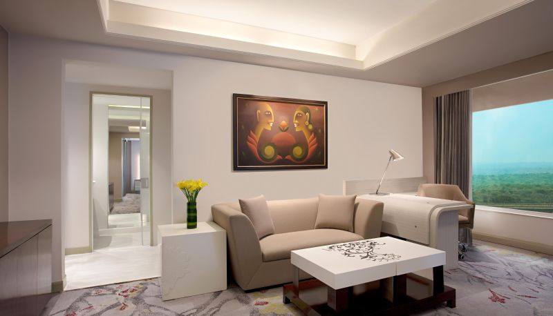 Kamer - Le Meridien Gurgaon Delhi NCR