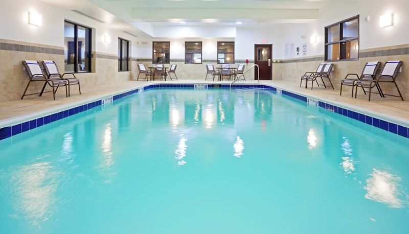 Piscina - Holiday Inn Express & Suites SYRACUSE NORTH - AIRPORT AREA by IHG
