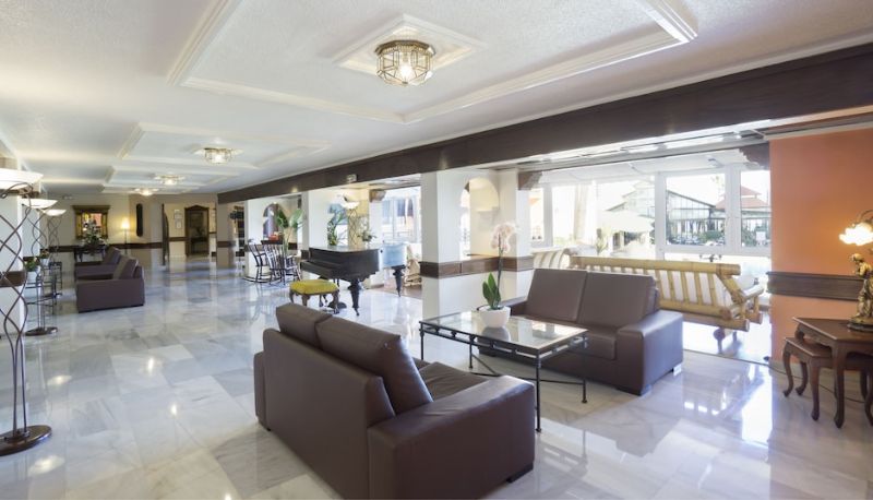 Hall - MS Tropicana Costa del Sol
