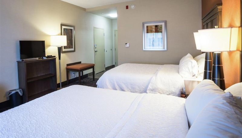Zimmer - Hampton Inn by Hilton Elliot Lake Ontario