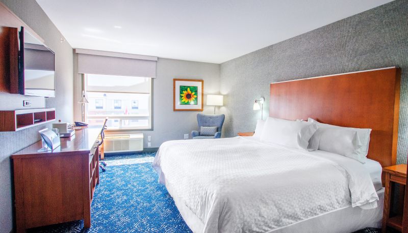 Kamer - Four Points by Sheraton Saskatoon