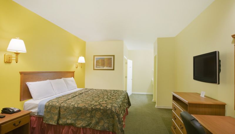 Room - ABVI Bedford at DFW