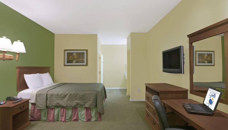 Room - ABVI Bedford at DFW