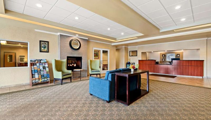 Lobby - Comfort Inn & Suites Creswell