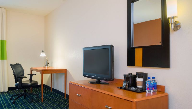 Zimmer - Fairfield Inn and Suites by Marriott Lock Haven