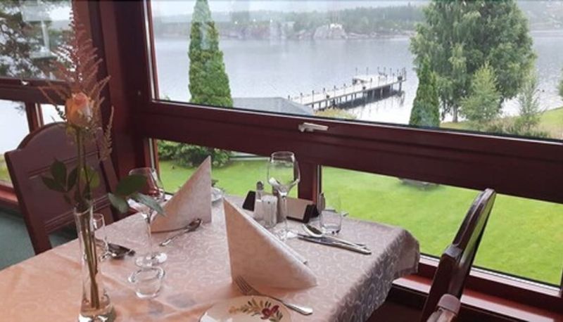 Restaurant - Revsnes Hotell