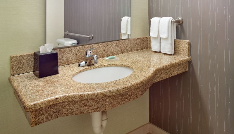 Room - Courtyard by Marriott Nashville Goodlettsville
