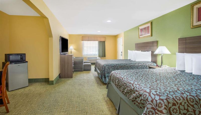 Camera - Days Inn by Wyndham Abbeville