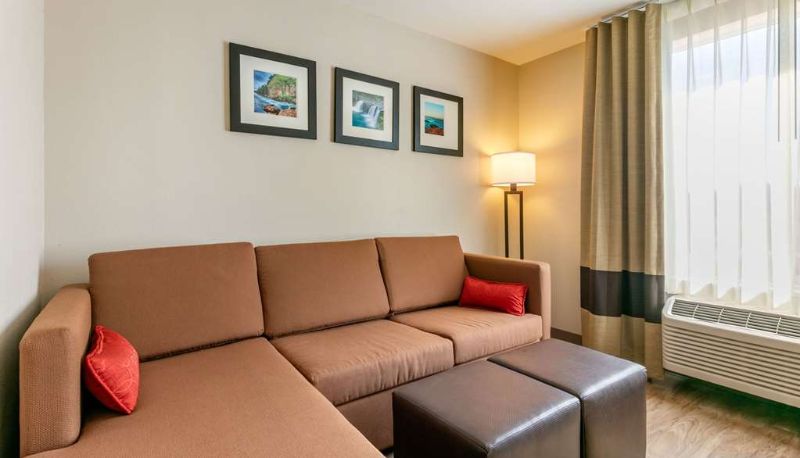 Suite - Comfort Inn & Suites Van Buren-Fort Smith