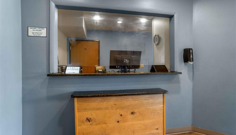 Lobby - Extended Stay America Select Suites - Tallahassee - Northwest