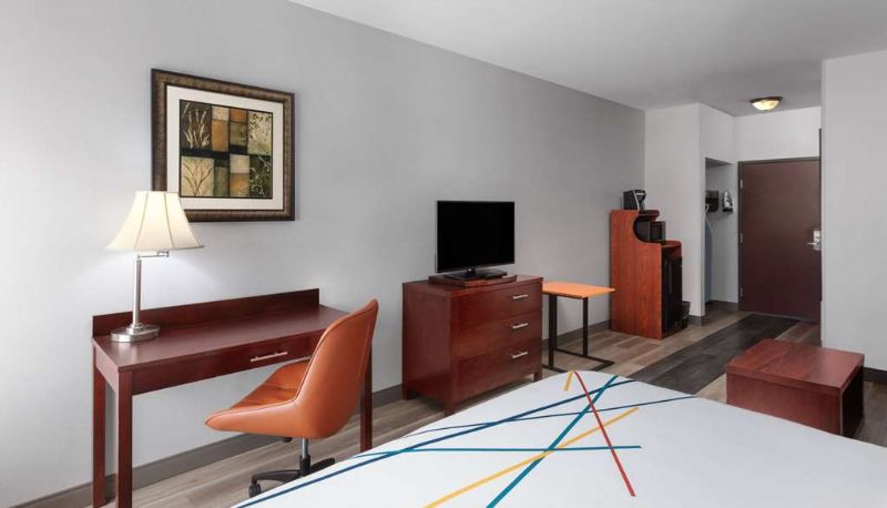 Zimmer - La Quinta Inn & Suites by Wyndham Woodward