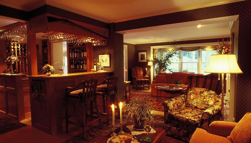 Bar - Windham Hill Inn