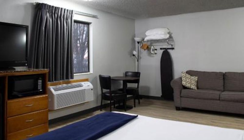 Üç kişilik oda - New Victorian Inn & Suites-Norfolk