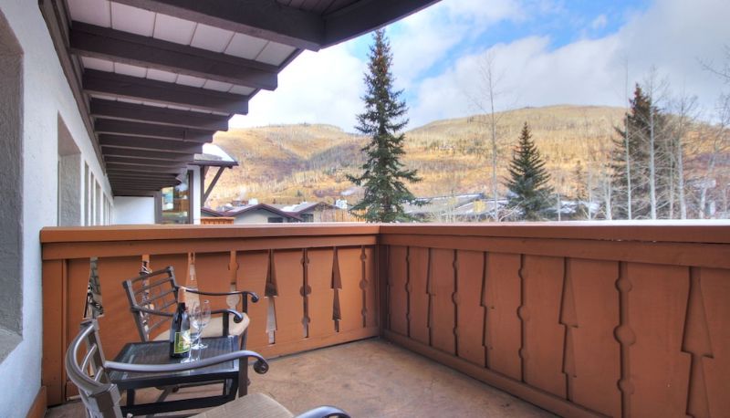インフォメーションセンター - a RockResort by Vail Resorts The Lodge at Vail