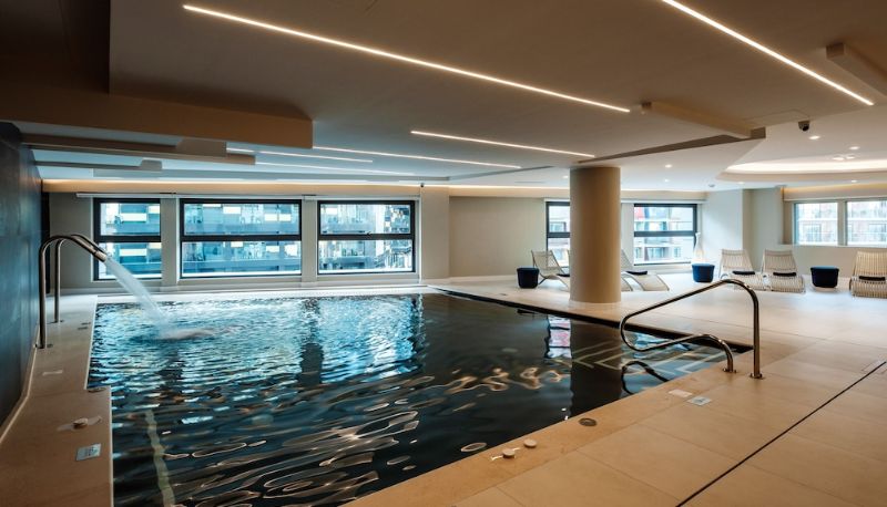 Piscina - be.HOTEL