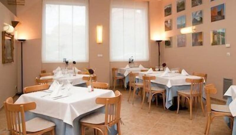 Restaurant - Hotel Villa de Ayerbe