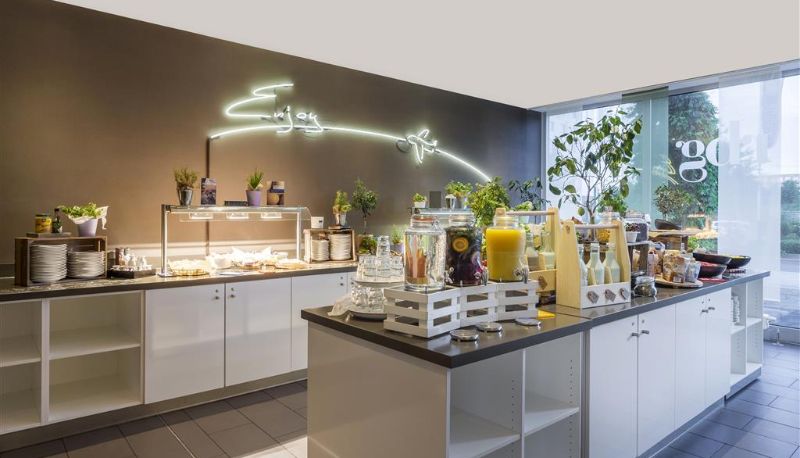 Restaurante - Park Inn Frankfurt Airport