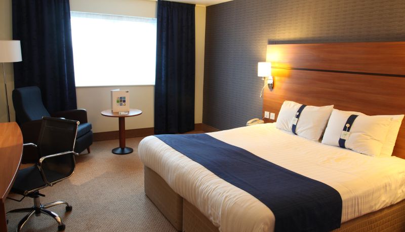 Room - Holiday Inn Express BRAINTREE by IHG