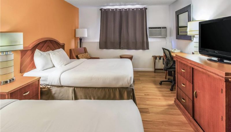 Habitación - Econo Lodge Alliance