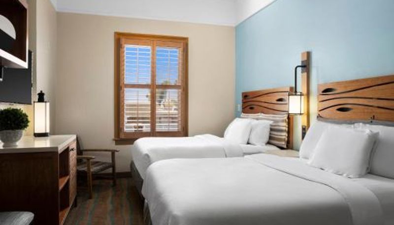 Camera - Catalina Island Inn