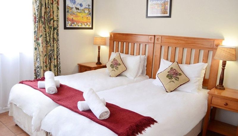 Room - Rivierbos Guest House