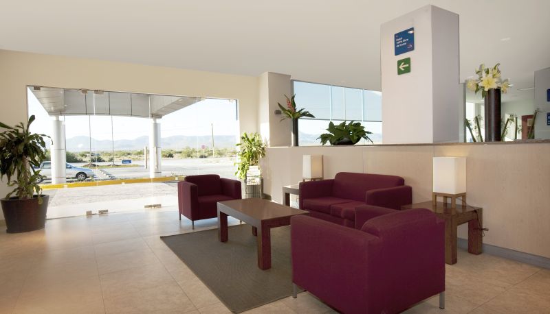 Hall - One Saltillo Derramadero