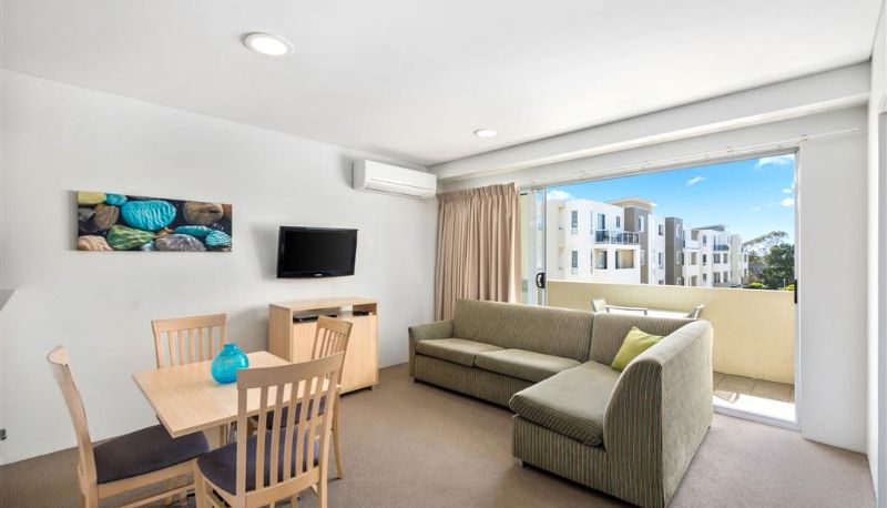 Camera - Quality Suites Pioneer Sands