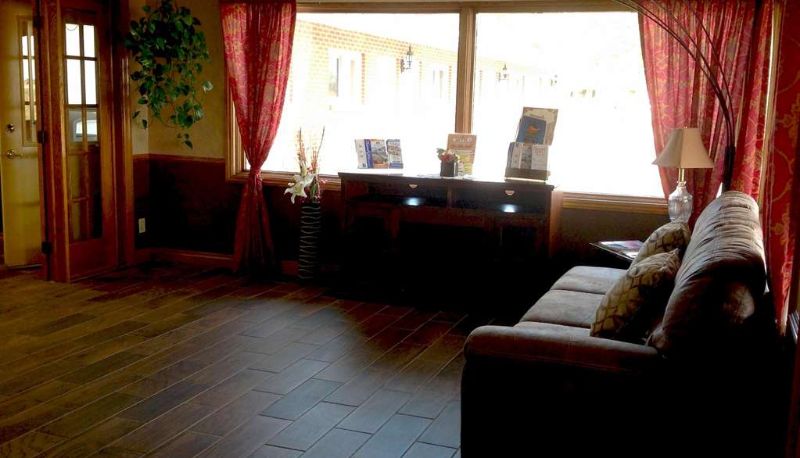 Hall - Americas Best Value Inn York