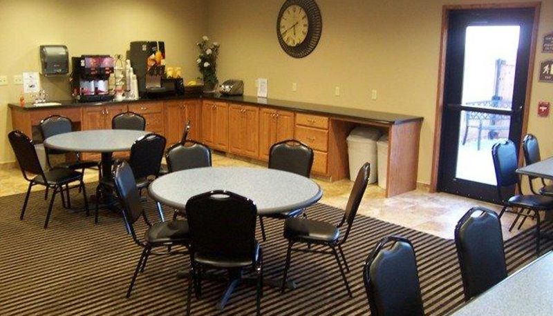 Restaurant - CORPORATE EAST HOTEL