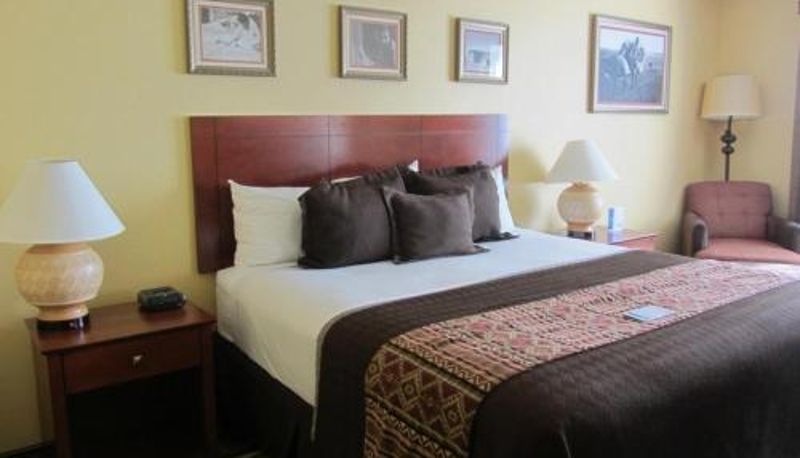 Suite - Moenkopi Legacy Inn & Suites