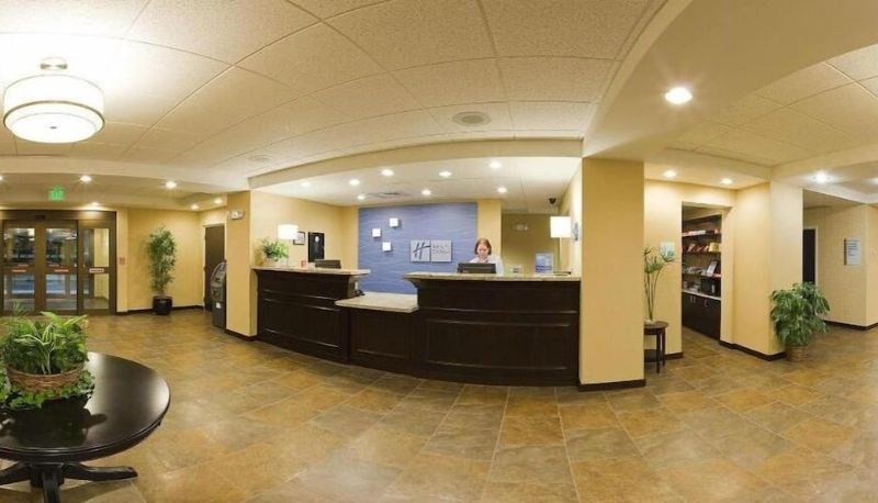 Hall - Holiday Inn Express & Suites MALONE by IHG