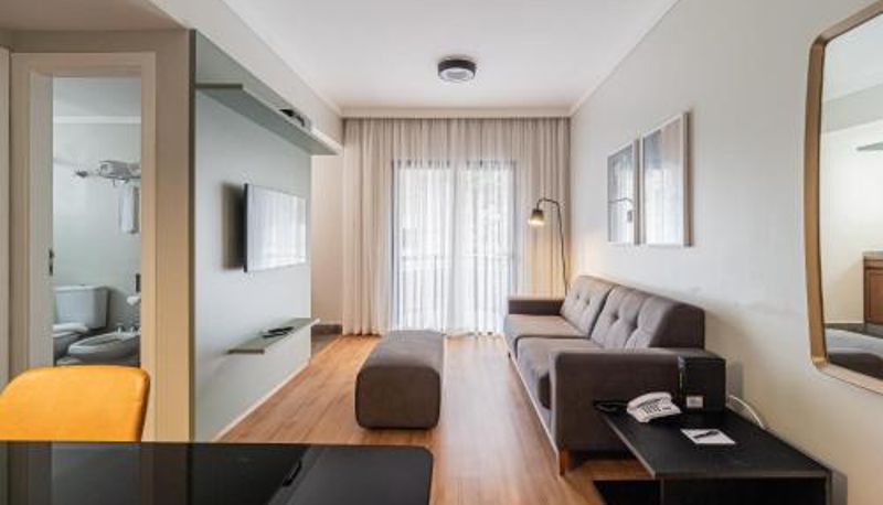 Info - H4 Hotel Opera Jardins