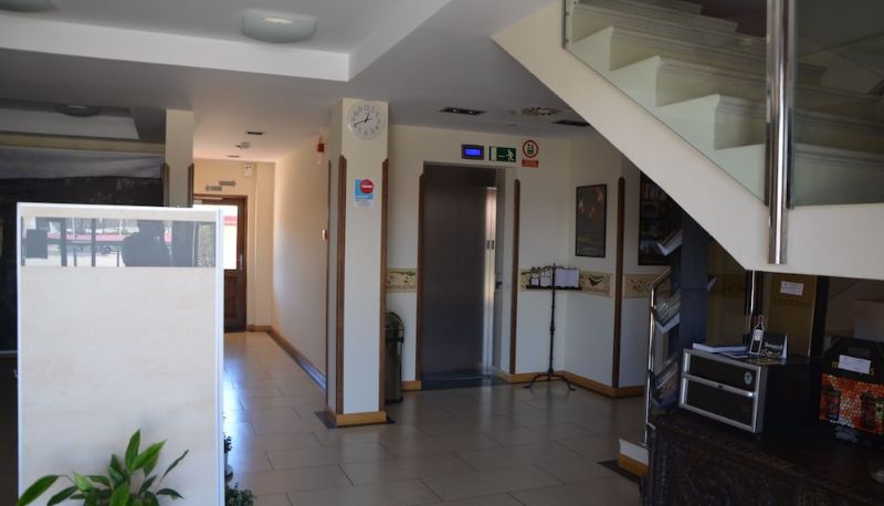 Info - Hotel Milagros Rio Riaza