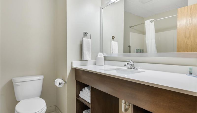 Zimmer - Best Western Brockport Inn & Suites