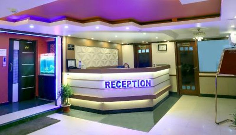 Recepción - Hotel Executive Tower