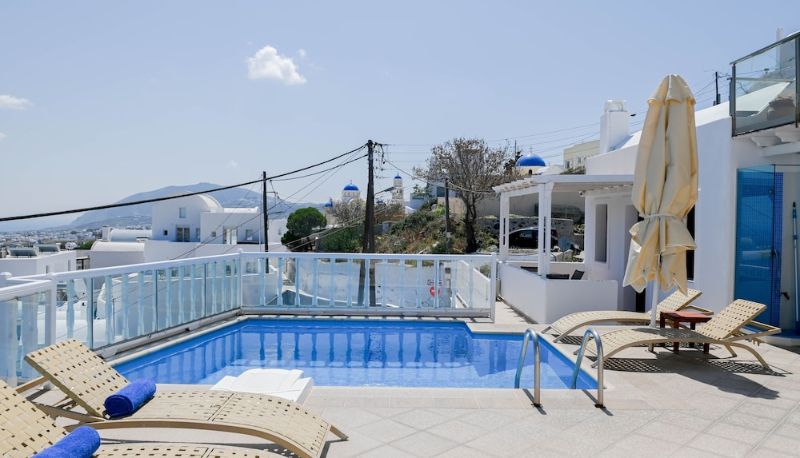 Piscina - Amerisa Suites & Villa