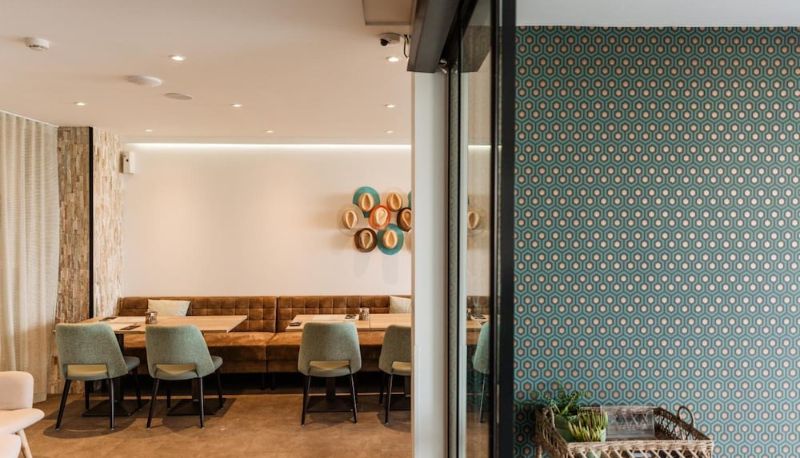 Restaurant - Beach Hotel Helios by CW Hotel Collection